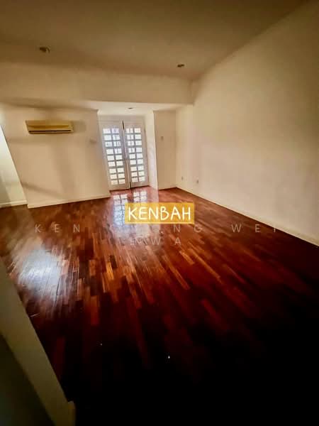 Townhouse for Sale in Kota Kinabalu (Sabah) - KEN CHONG WEI HWA - Living Room - PropertyGuru.com.my