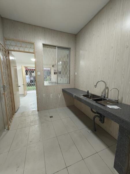 For Rent - Taman Regent