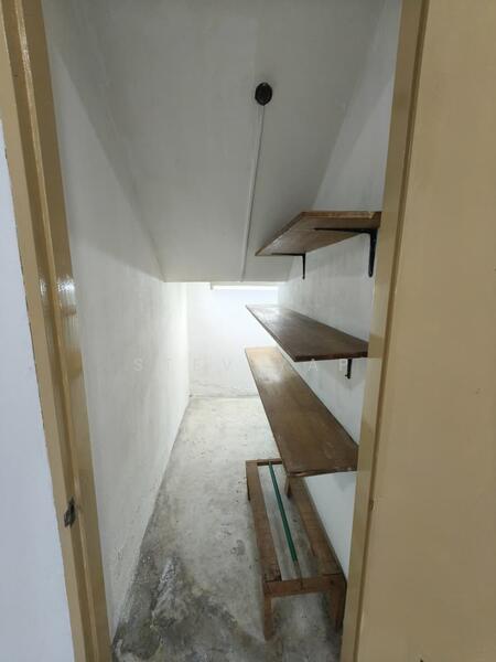 For Rent - Taman Regent