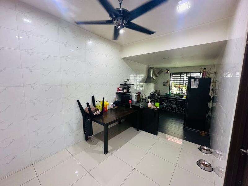 Untuk Dijual - Taman Perling