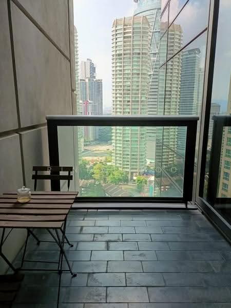 Kondominium untuk Dijual di Condominium @ The Troika - Rinna Khoo - Balcony - PropertyGuru.com.my