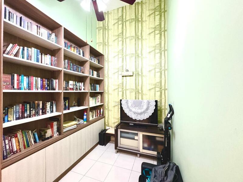 2-storey Terraced House for Sale in Taman Nusa Idaman (Iskandar Puteri (Nusajaya)) - Pauline Goh - Study - PropertyGuru.com.my