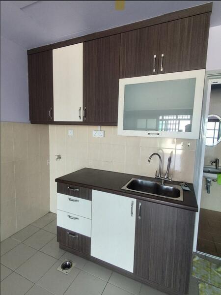 For Rent - Lake View Suites