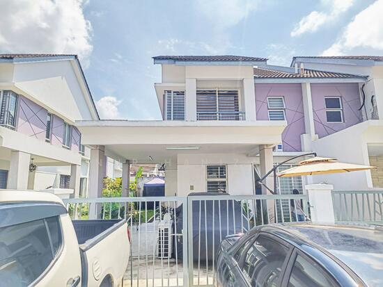 2-storey Terraced House for Sale in Puncak Alam (Selangor) - Nur Hanizah