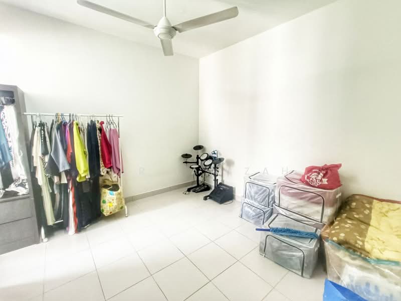 2-storey Terraced House for Sale in Puncak Alam (Selangor) - Nur Hanizah - PropertyGuru.com.my