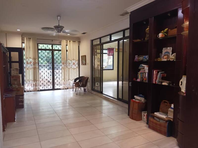 Rumah Banglo untuk Dijual di Taman Markisah (Bukit Mertajam) - David Lee - Living Room - PropertyGuru.com.my