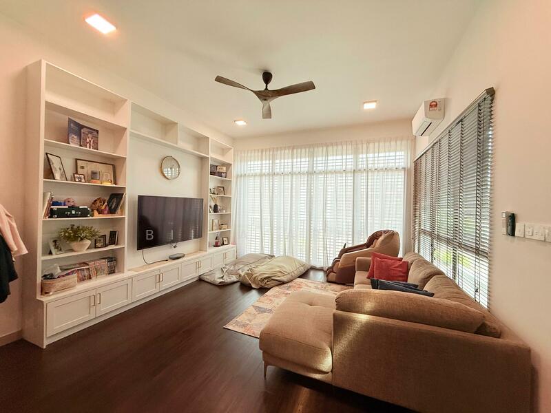 The Mulia Residences untuk Untuk Dijual - RM 1,200,000, Apr 2026 - Living Room - PropertyGuru.com.my