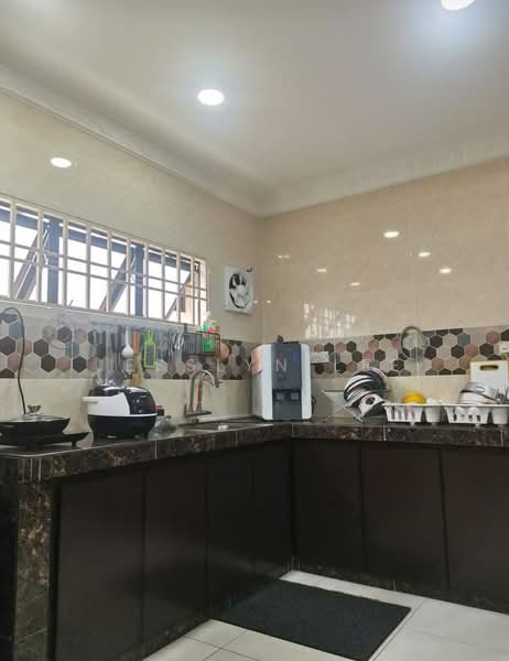 Terraced House for Sale in Bandar Mahkota Cheras (Cheras) - Jesslyn Lee - Kitchen - PropertyGuru.com.my