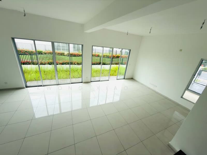 2-storey Terraced House for Sale in Rawang (Selangor) - Kwong Xiao Wei - Living Room - PropertyGuru.com.my