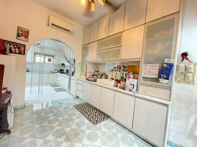 Rumah Teres 2 Tingkat untuk Dijual di Selayang (Selangor) - Sean Yong - Kitchen - PropertyGuru.com.my