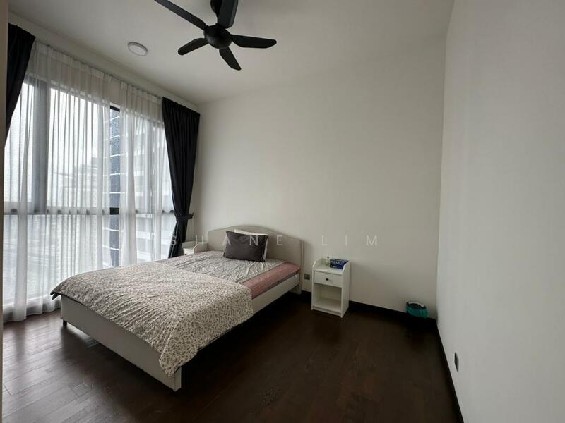 Untuk Disewa - The Estate