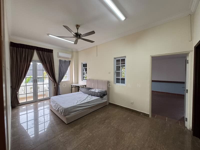 Bungalow House untuk Disewa di Country Heights (Kajang) - Joyce Chan - Bedroom - PropertyGuru.com.my