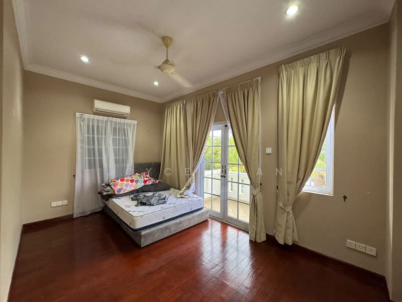 Bungalow House untuk Disewa di Country Heights (Kajang) - Joyce Chan - Bedroom - PropertyGuru.com.my