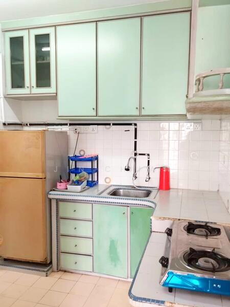 For Rent - Turquoise Apartment