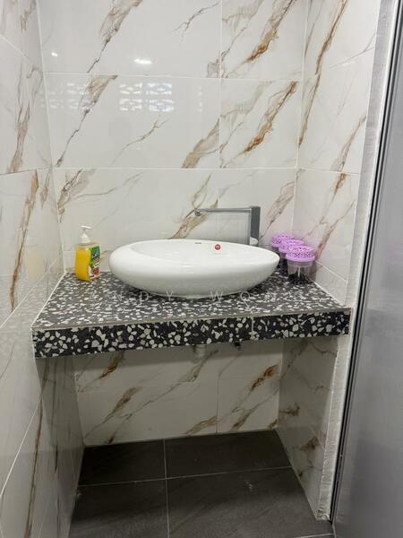 Factory for Sale in Bukit OUG (Bukit Jalil) - Andy Wong - Bathroom - PropertyGuru.com.my