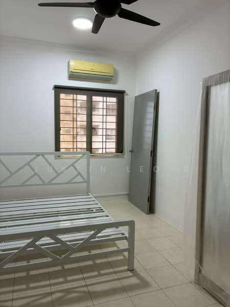 Apartment for Sale at Melur Apartment - Justin Leong - Bedroom - PropertyGuru.com.my