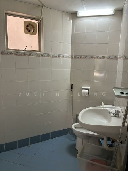 Apartment for Sale at Melur Apartment - Justin Leong - Bathroom - PropertyGuru.com.my