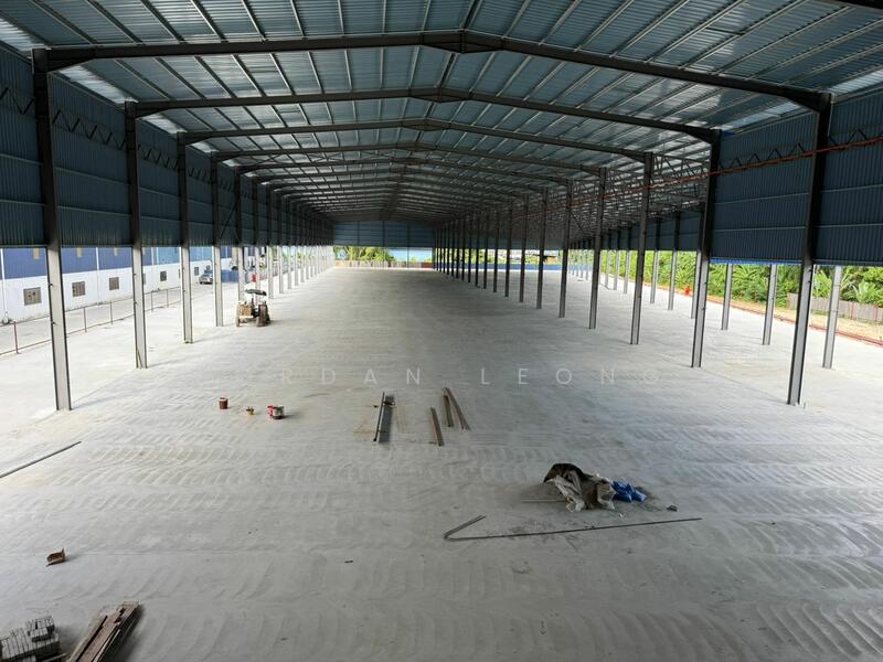 Kilang untuk Disewa di Taman Subang Kristal (Sungai Buloh) - Jordan Leong - Exterior - PropertyGuru.com.my