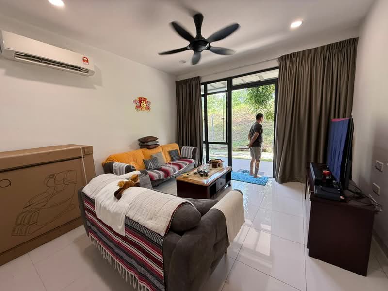 2-storey Terraced House for Sale in Rawang (Selangor) - Sean Yong - Living Room - PropertyGuru.com.my