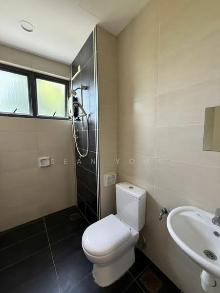 2-storey Terraced House for Sale in Rawang (Selangor) - Sean Yong - Bathroom - PropertyGuru.com.my