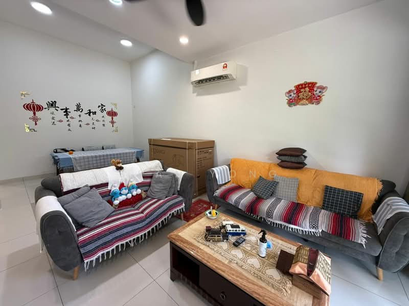 2-storey Terraced House for Sale in Rawang (Selangor) - Sean Yong - Living Room - PropertyGuru.com.my