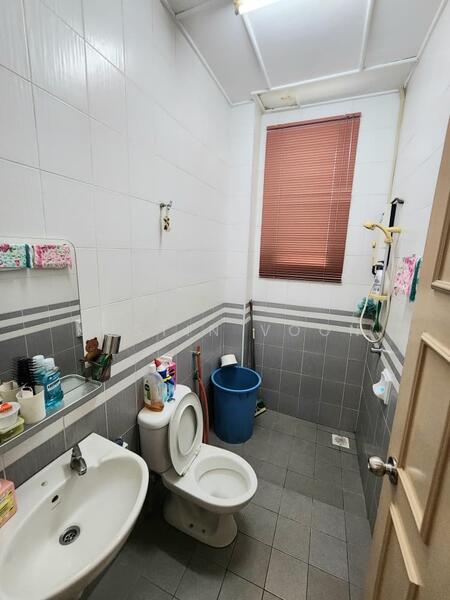 Terraced House for Sale in Taman Seri Bukit Segambut (Batu) - Justin Voon - Bathroom - PropertyGuru.com.my