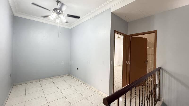 2-storey Terraced House for Sale in Bandar Damai Perdana (Cheras) - Karen Liew - Corridor - PropertyGuru.com.my