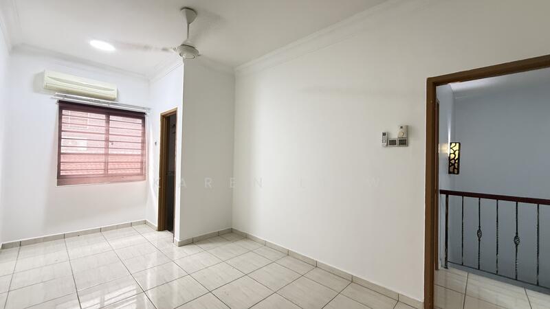 2-storey Terraced House for Sale in Bandar Damai Perdana (Cheras) - Karen Liew - Living Room - PropertyGuru.com.my