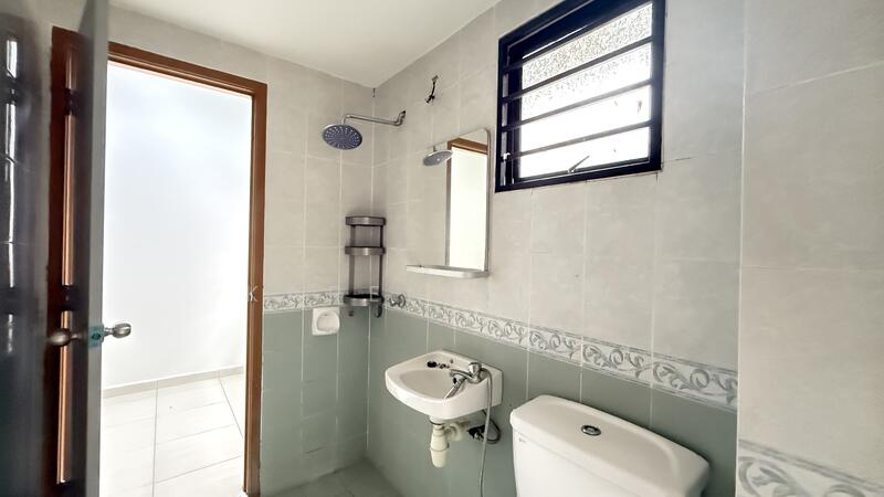2-storey Terraced House for Sale in Bandar Damai Perdana (Cheras) - Karen Liew - Bathroom - PropertyGuru.com.my