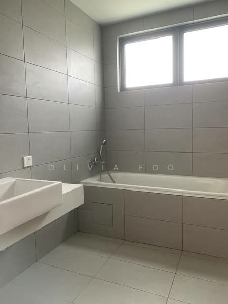 Semi-Detached House for Sale in Kwasa Damansara (Sungai Buloh) - Olivia Foo - Bathroom - PropertyGuru.com.my
