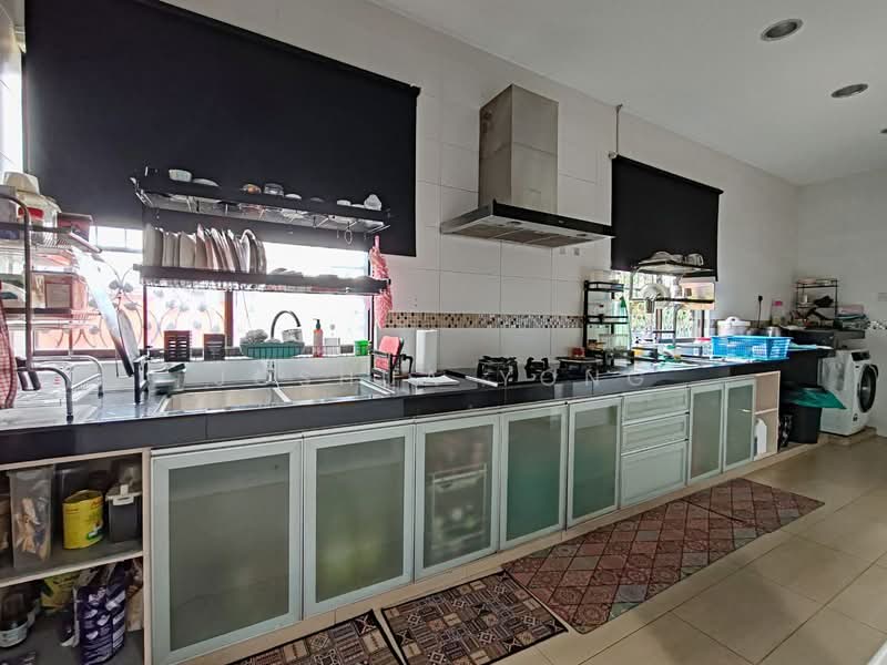 Semi-Detached House for Sale in Kajang (Selangor) - Joshua Yong - Kitchen - PropertyGuru.com.my