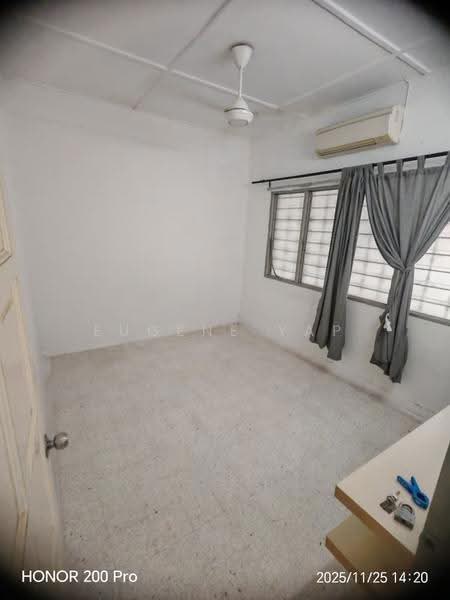 Rumah Teres 1-Tingkat untuk Dijual di Taman Ehsan (Kepong) - Eugene Yap - Bedroom - PropertyGuru.com.my