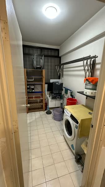 Pangsapuri untuk Dijual di Anjung Hijau (Greenfields) - Desmond Tang - Laundry Room - PropertyGuru.com.my