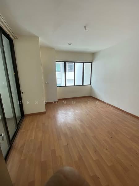 3-storey Terraced House for Sale in Batu Caves (Selangor) - Desmond Tang - Living Room - PropertyGuru.com.my