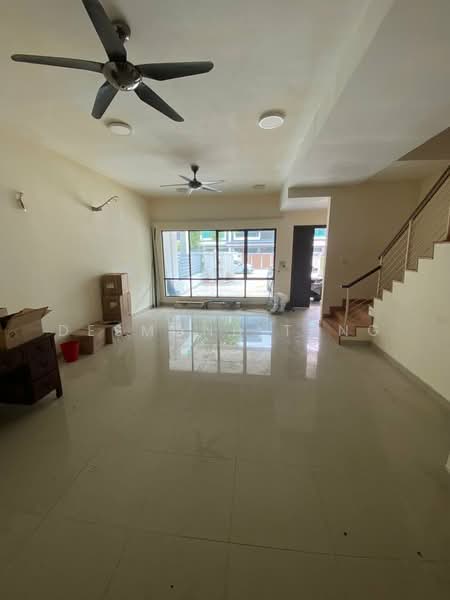 3-storey Terraced House for Sale in Batu Caves (Selangor) - Desmond Tang - PropertyGuru.com.my