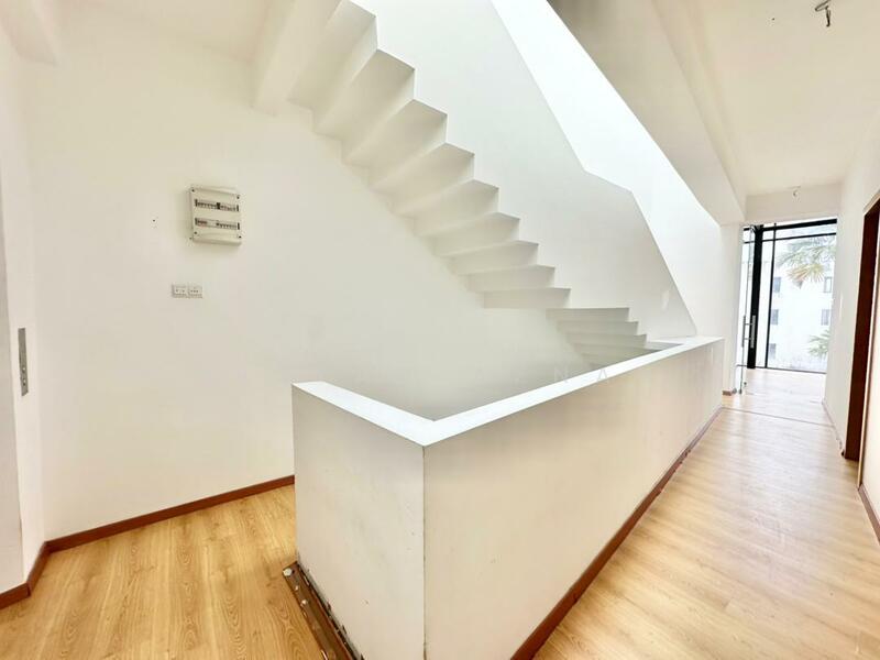 Empire Residence untuk Untuk Dijual - RM 1,700,000, Mac 2026 - Corridor - PropertyGuru.com.my