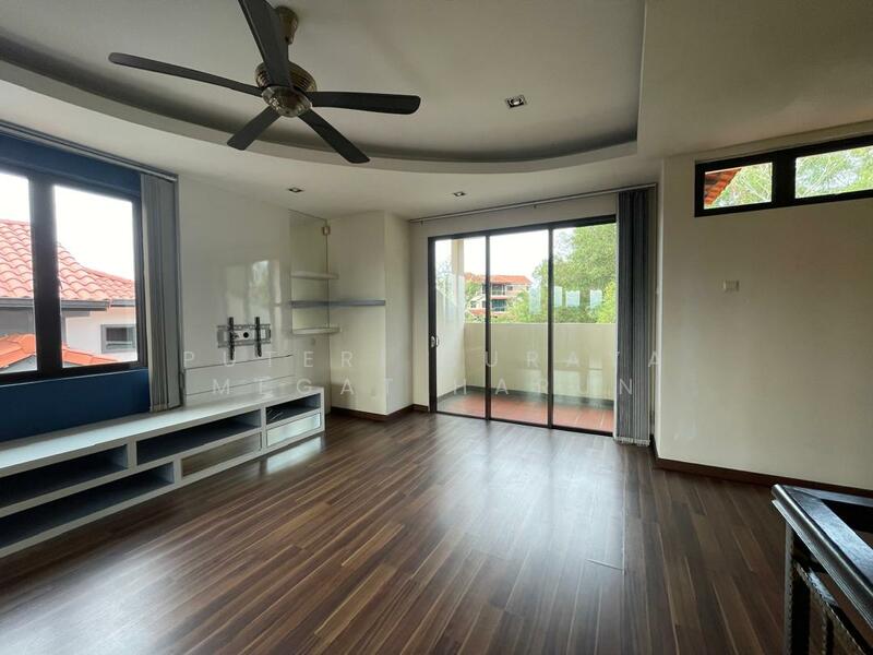 Home Office Living Room