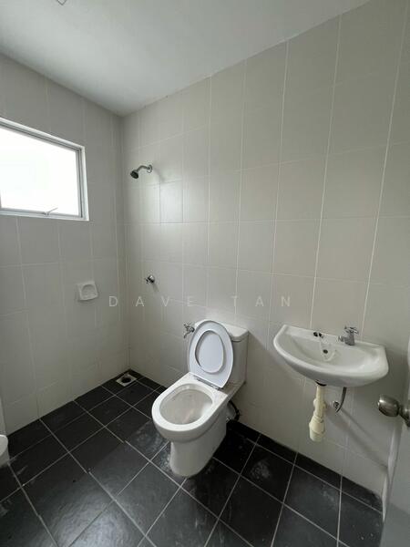 Terraced House for Sale in Ijok (Selangor) - Dave Tan - Bathroom - PropertyGuru.com.my