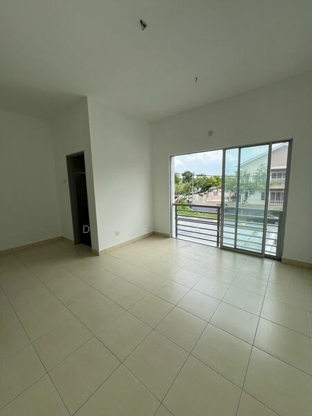 Terraced House for Sale in Ijok (Selangor) - Dave Tan - Living Room - PropertyGuru.com.my