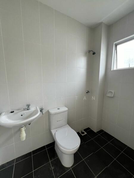 Terraced House for Sale in Ijok (Selangor) - Dave Tan - Bathroom - PropertyGuru.com.my