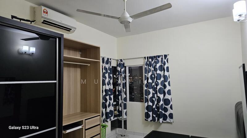 Master Room with Aircond 