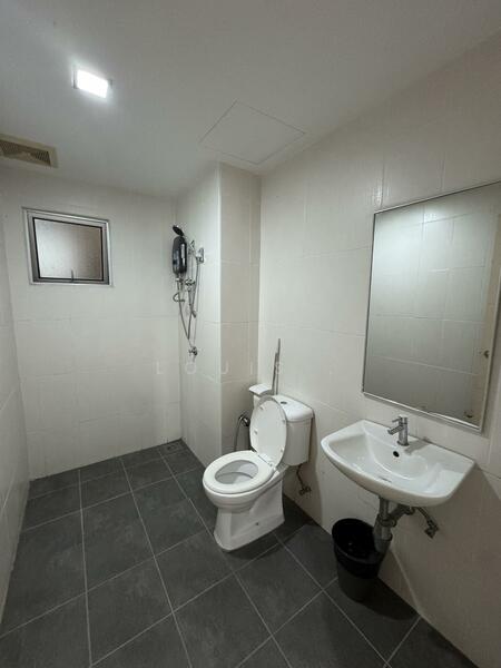 Aston Kiara 3 untuk Untuk Disewa - RM 2,800 /bulan, Feb 2026 - Bathroom - PropertyGuru.com.my