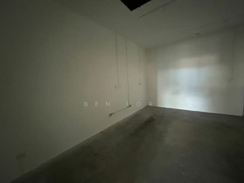 Shop / Office for Rent in Kampung Sungai Kayu Ara (Petaling Jaya) - Ben Lor - Interior - PropertyGuru.com.my