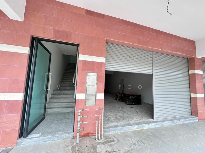Shop for Rent in Kepong (Kuala Lumpur) - Vivian Foo - Entrance - PropertyGuru.com.my