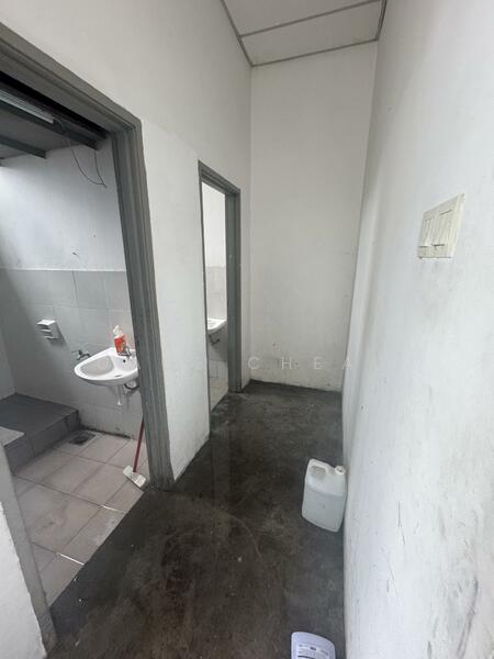 Shop / Office for Rent in Nusa Sentral (Iskandar Puteri (Nusajaya)) - Cace Cheah - Bathroom - PropertyGuru.com.my