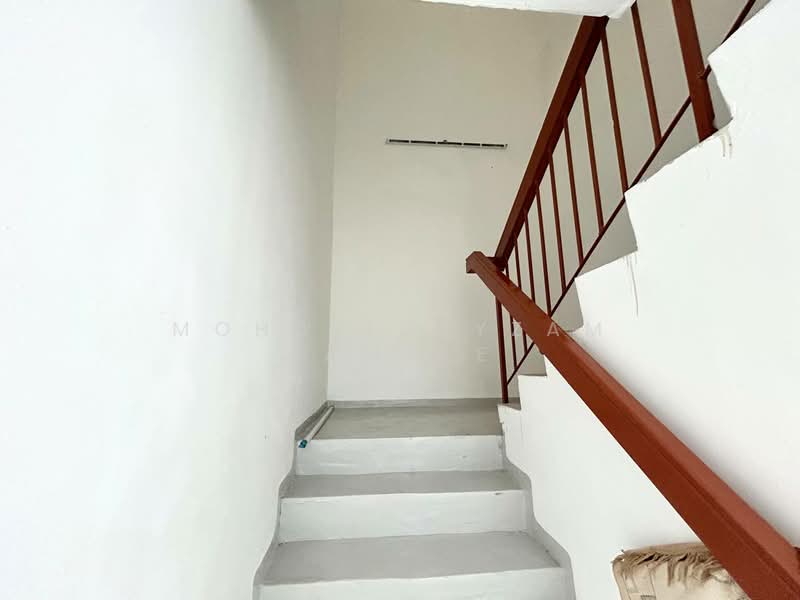 2-storey Terraced House for Sale in Seksyen 7 (Shah Alam) - Mohd Adryzam - Corridor - PropertyGuru.com.my