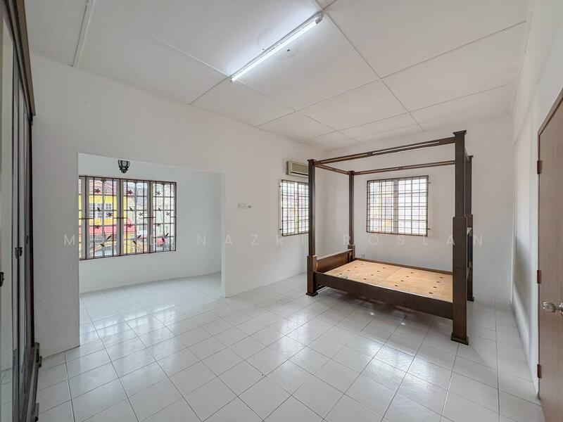 Rumah Teres 2 Tingkat untuk Dijual di Bandar Baru Bangi (Selangor) - Mohd Nazri Roslan - Bedroom - PropertyGuru.com.my