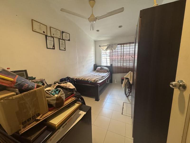 2-storey Terraced House for Sale in Gasing Indah (Petaling Jaya) - J. Paul - PropertyGuru.com.my