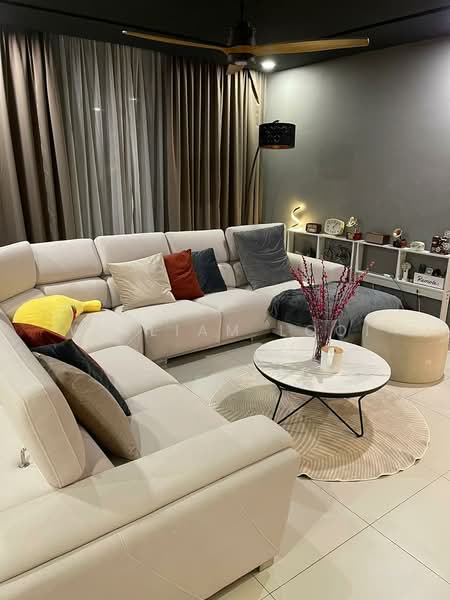 Servis Apartment untuk Dijual di Aragreens - William Looi - Living Room - PropertyGuru.com.my