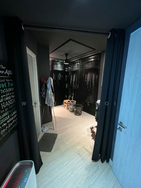 Servis Apartment untuk Dijual di Aragreens - William Looi - Walk In Closet - PropertyGuru.com.my